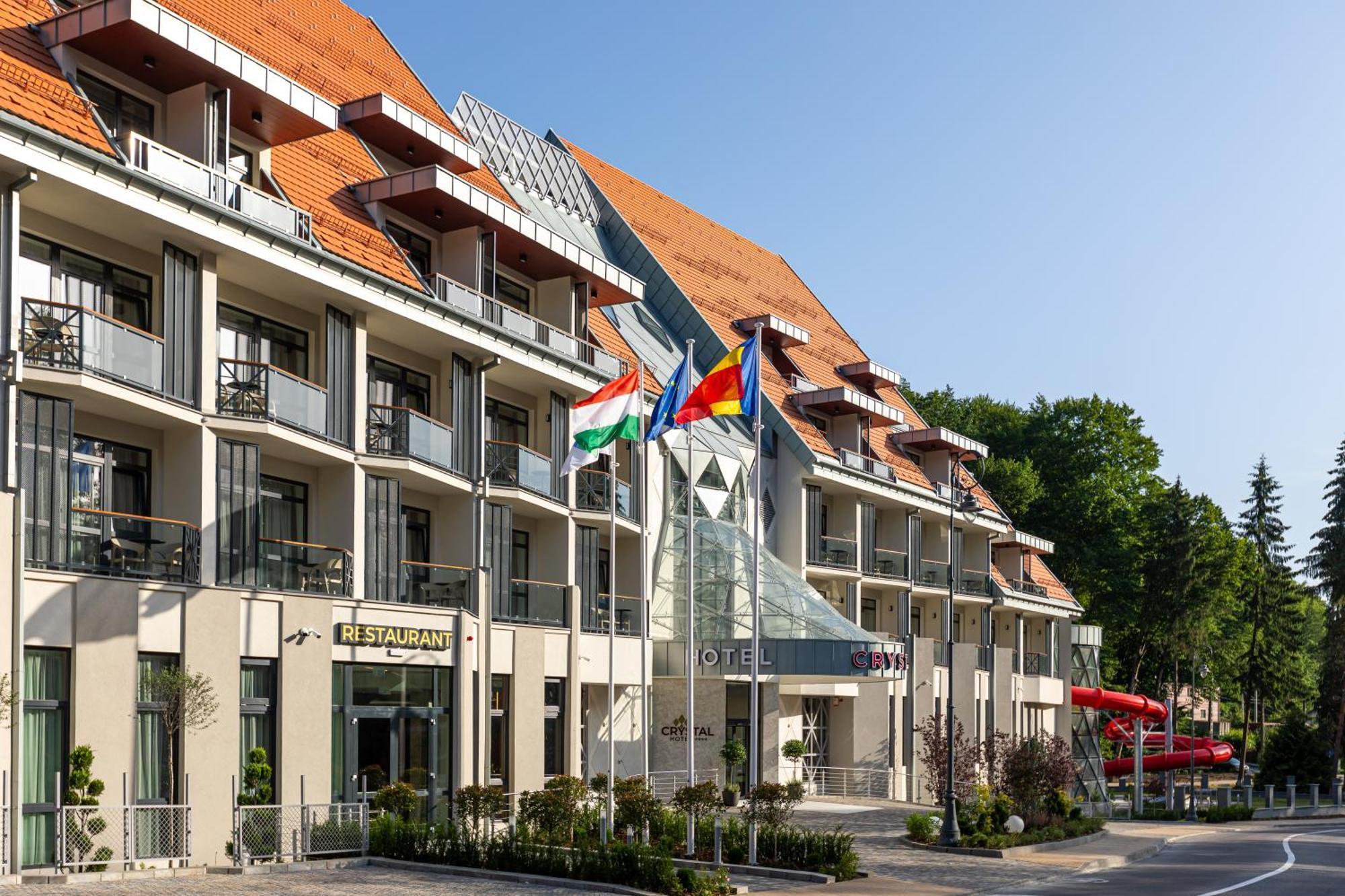 Hotel Crystal Wellness & Spa Superior Sovata Exterior photo