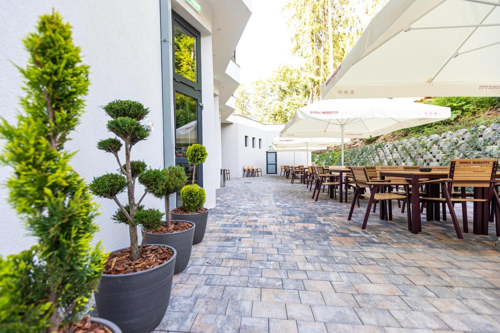 Hotel Crystal Wellness & Spa Superior Sovata Exterior photo