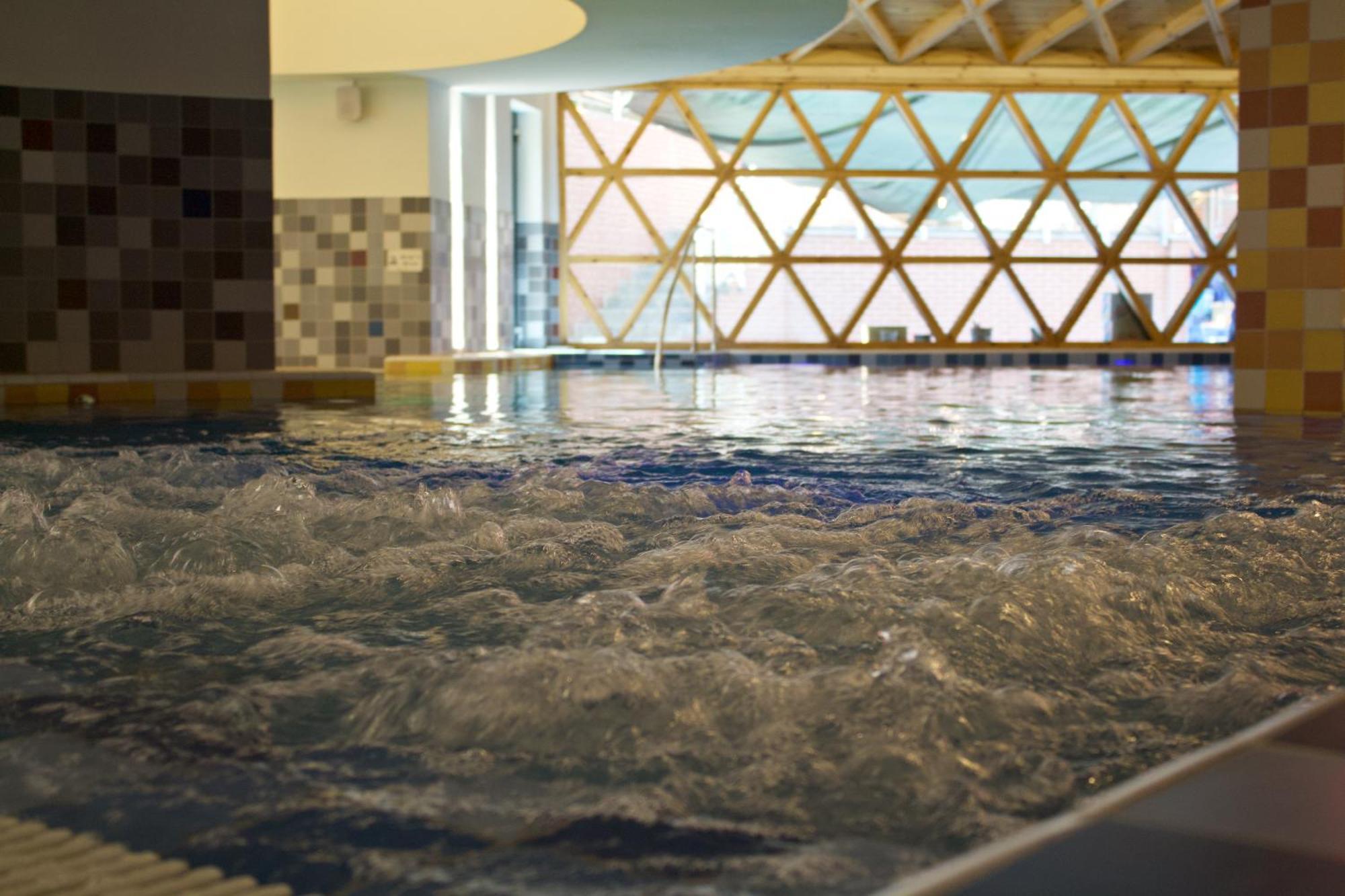 Hotel Crystal Wellness & Spa Superior Sovata Exterior photo