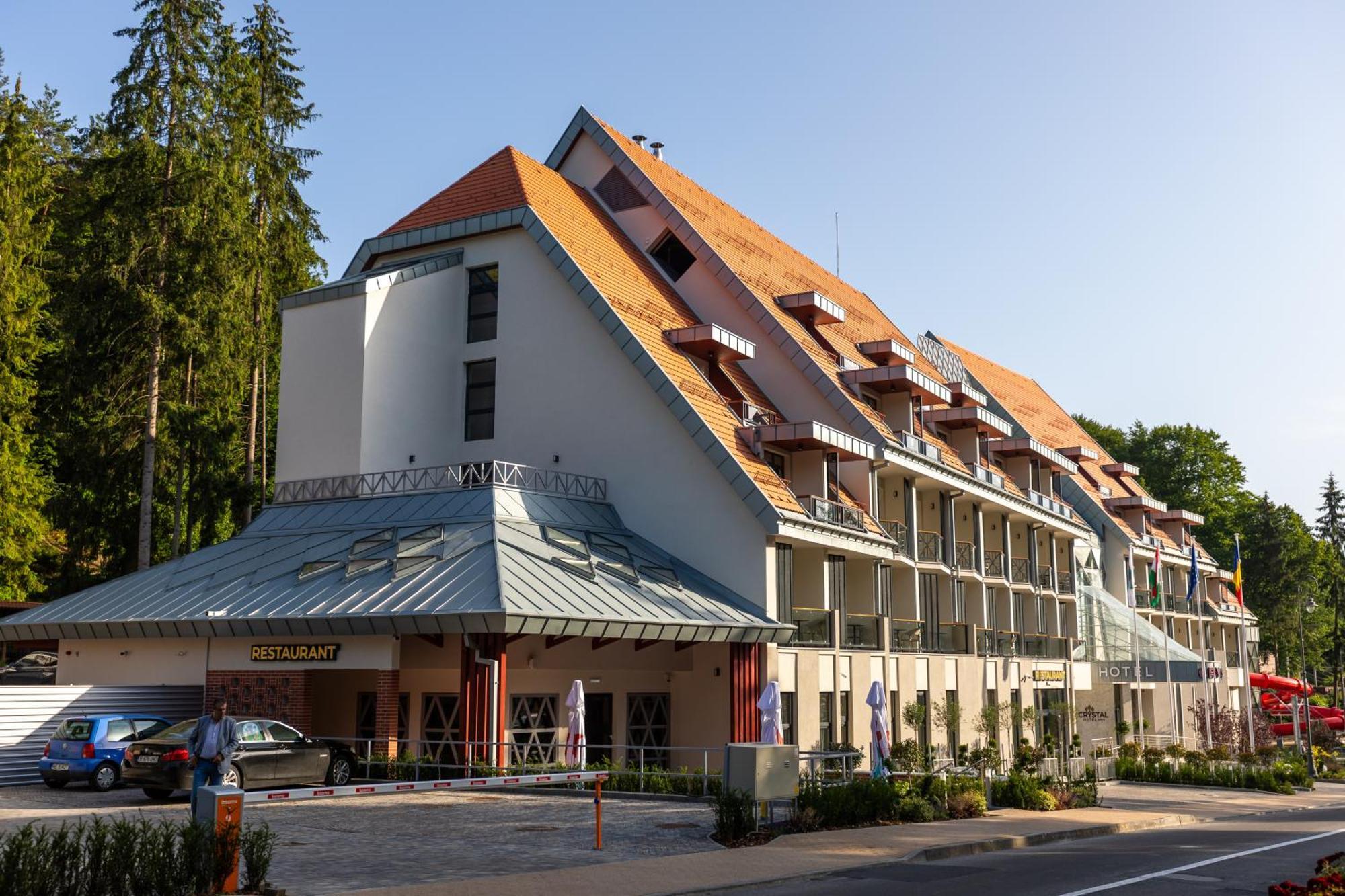 Hotel Crystal Wellness & Spa Superior Sovata Exterior photo
