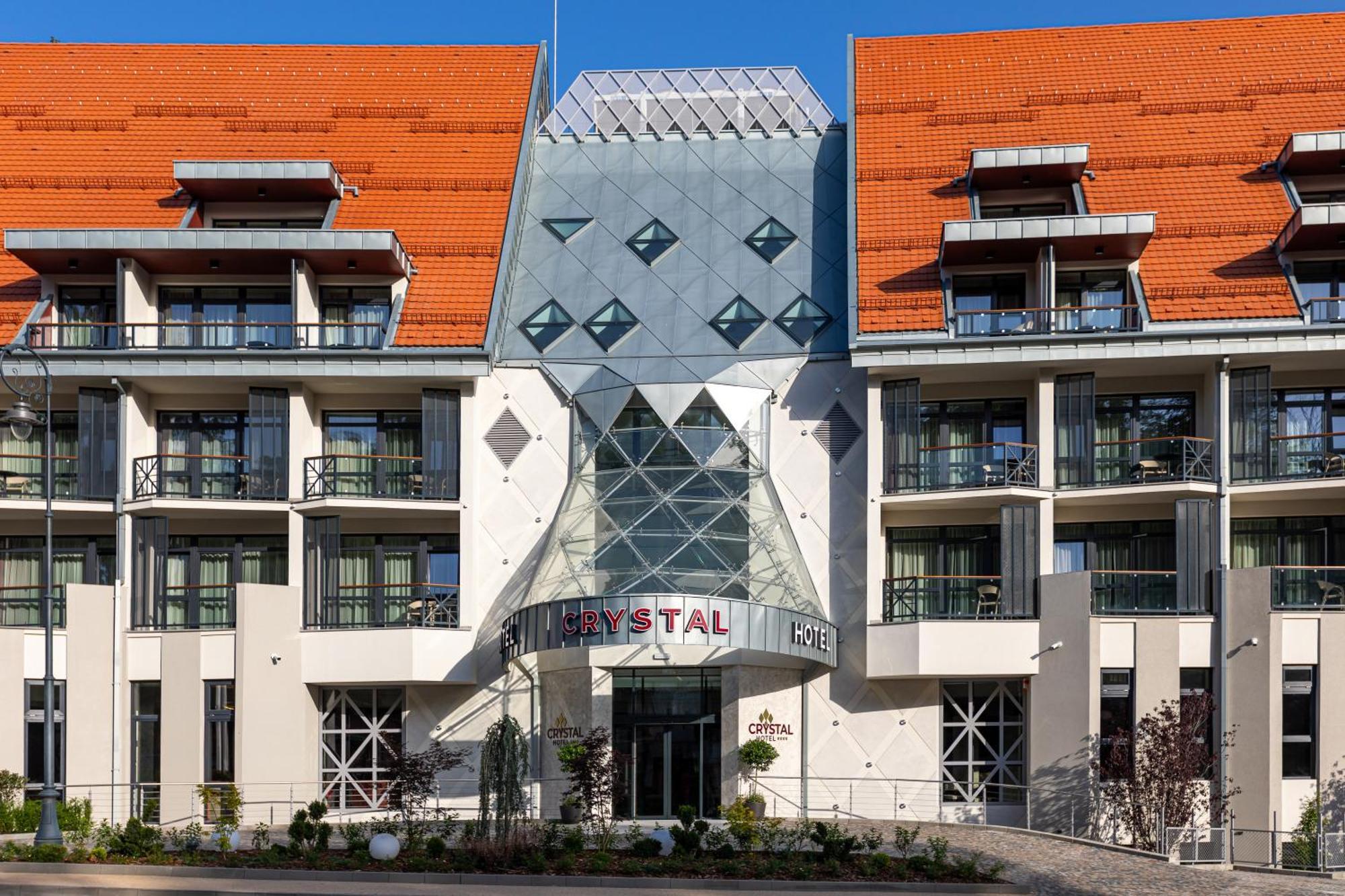 Hotel Crystal Wellness & Spa Superior Sovata Exterior photo